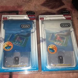 Waterproof phone case!!